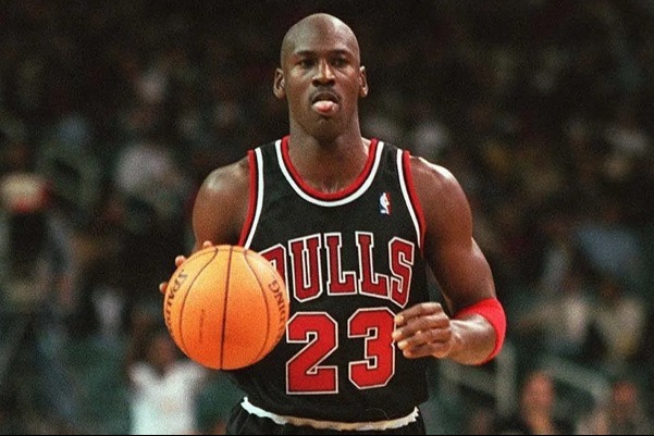 A picture containing person, sport, athletic game, player

Description automatically generated